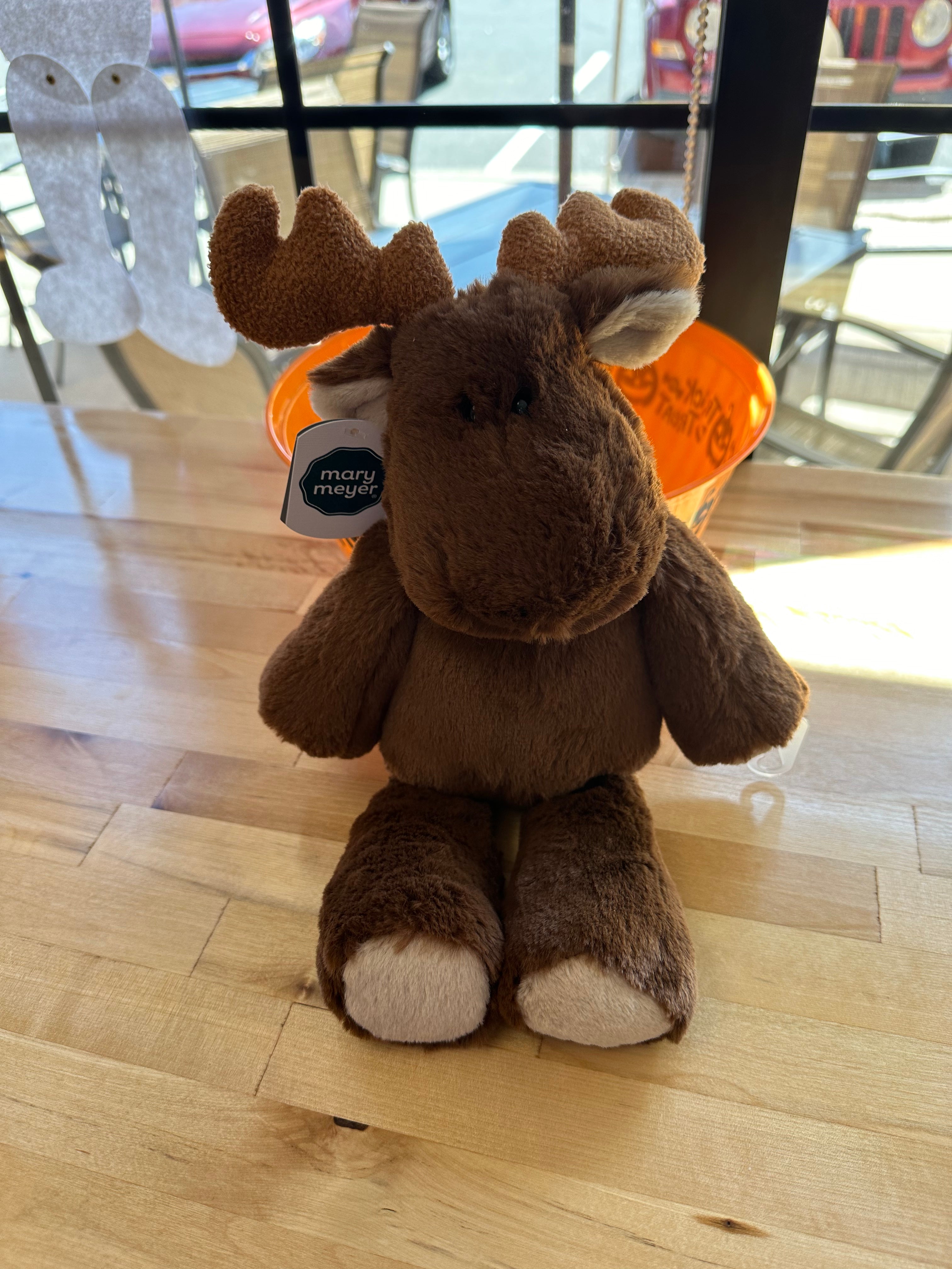 Jumbo stuffed moose online